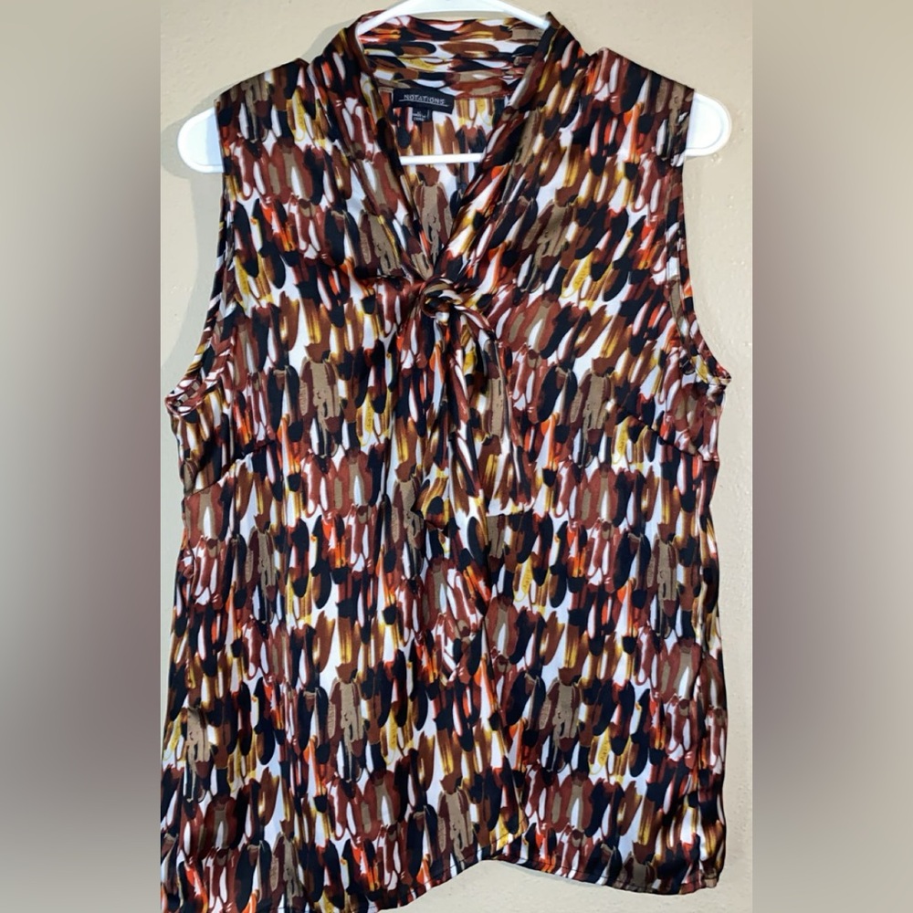 Notations Women’s Sleeveless Blouse